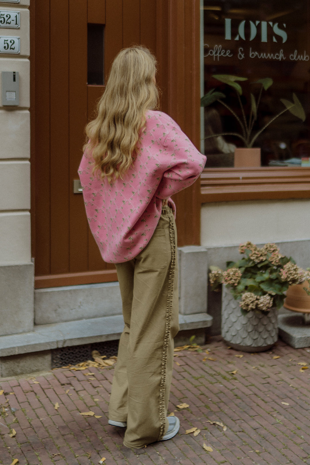 Oversized pink knit outfit for girls by Wolvie