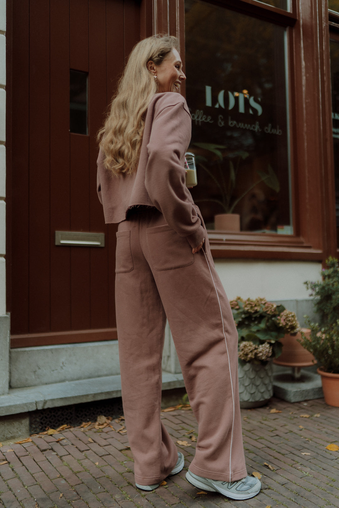 Coco Jogger in Brown Mauve – Wolvie